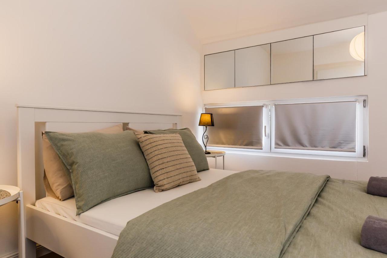 Apartment Maestral Sutivan Kültér fotó