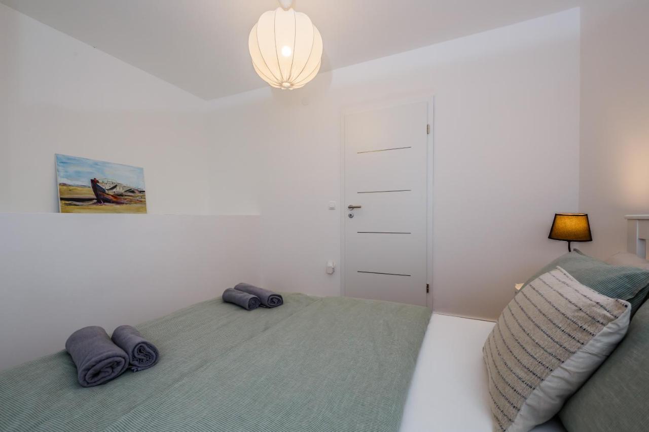 Apartment Maestral Sutivan Kültér fotó